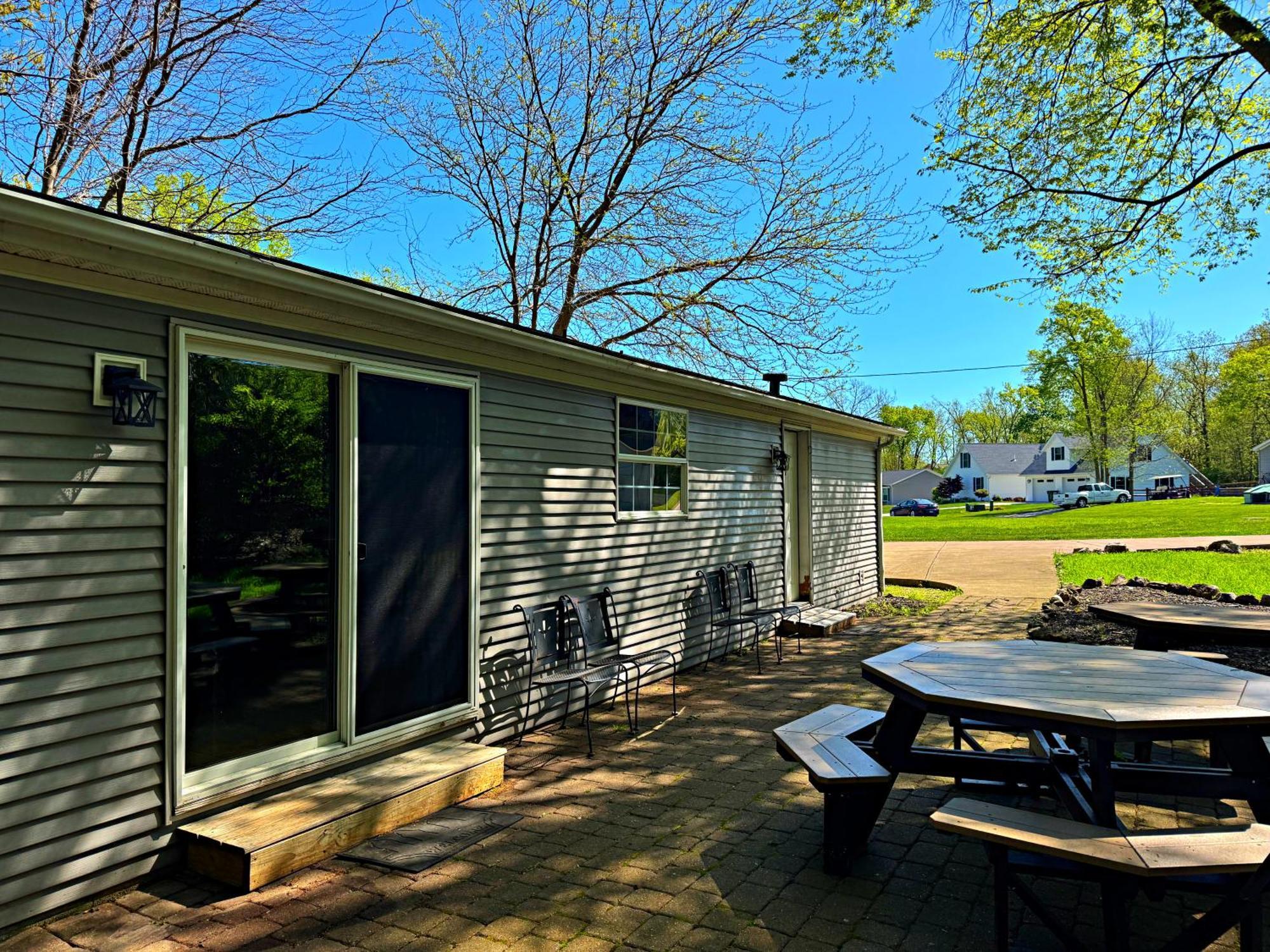 A Place At The Bay Put-in-Bay Exteriör bild